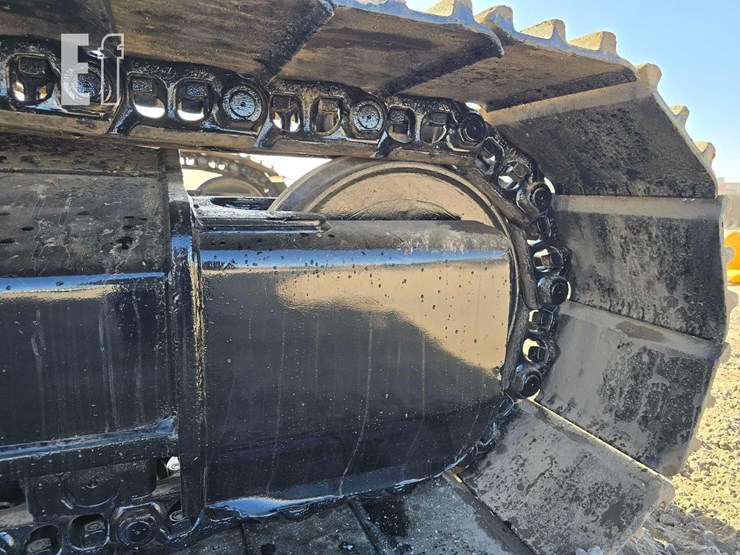 2017-caterpillar-326fl-image-35