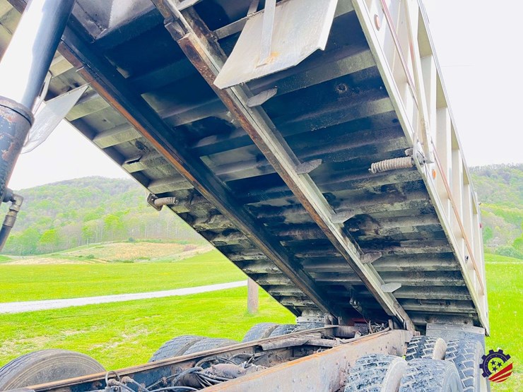 2000-western-star-4900-image-74