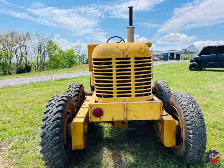 1965-allis-chalmers-d-image-4