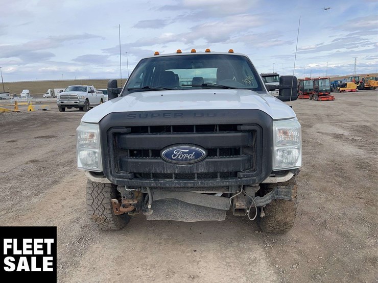 2014-ford-f350-image-8