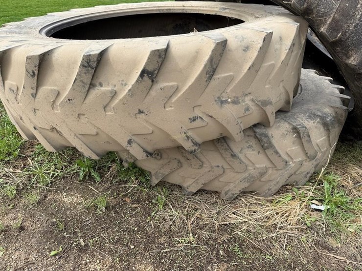 (3)-480/80-r50-tractor-tires-image-2