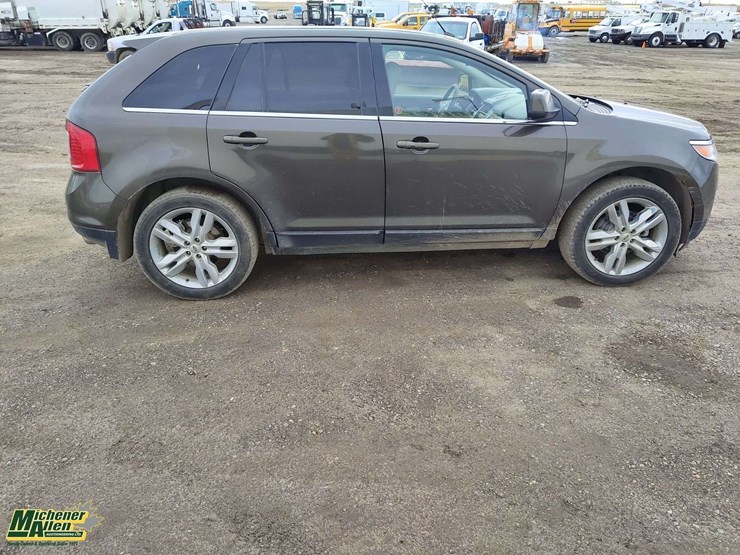 2011-ford-edge-image-6