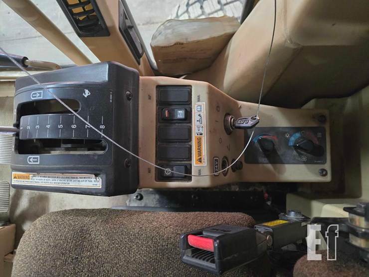 2003-caterpillar-140h-image-14