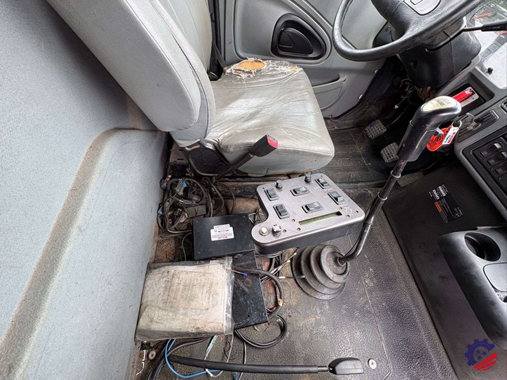 2007-international-sf525-t/a-dump-truck-image-65