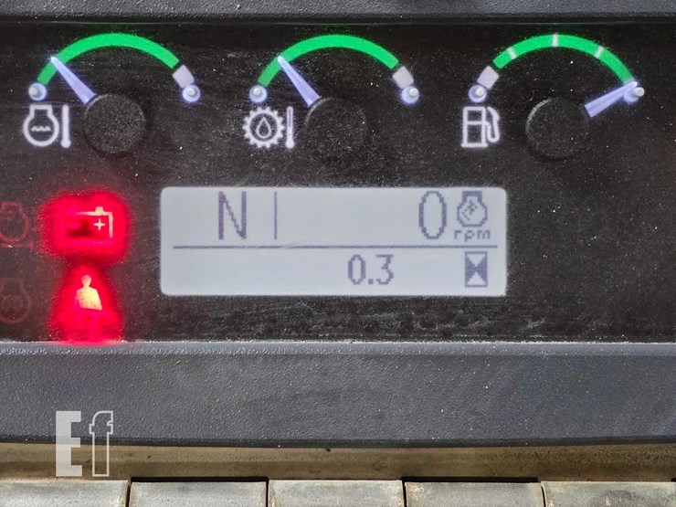 2011-deere-310j-image-27