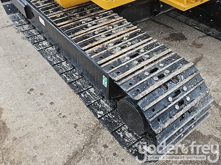 2018-caterpillar-305.5-image-14