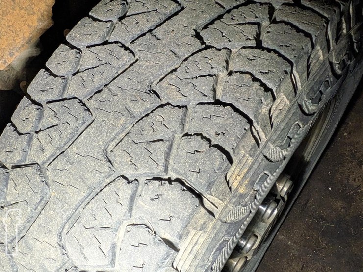 2003-dodge-2500-image-9