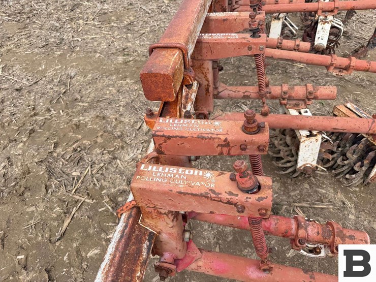 lilliston-rolling-cultivator-image-12