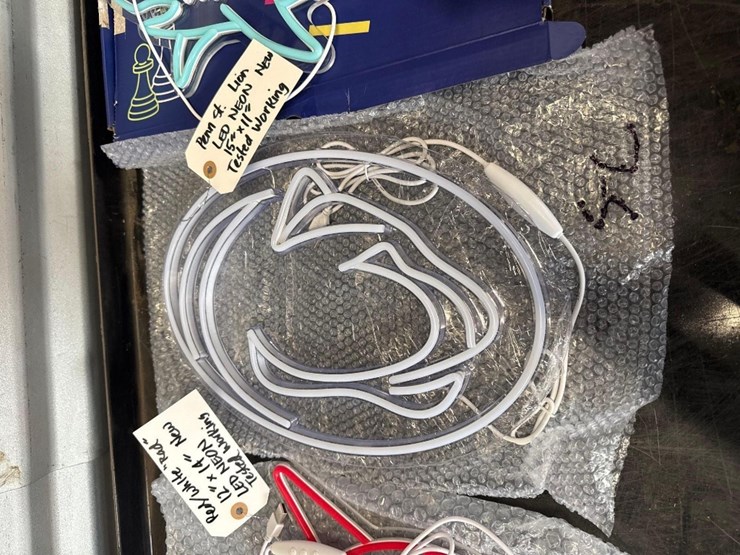 new-penn-st-15in-x-11in-led-light-works-image-2