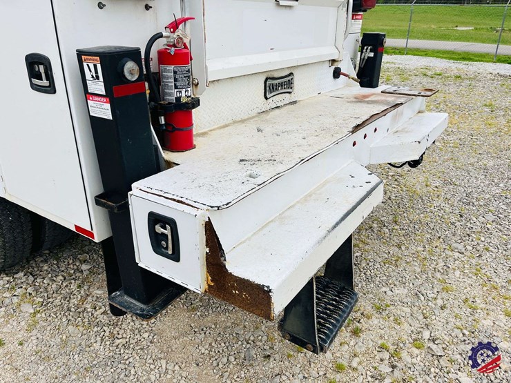 2018-ford-f550-image-29