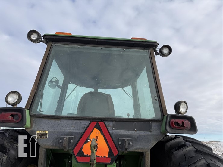 john-deere-4040-image-12