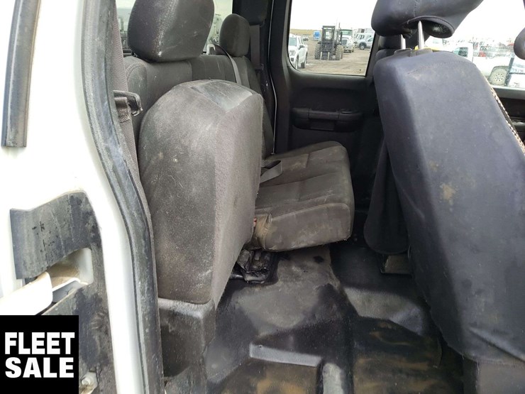 2013-gmc-sierra-2500hd-image-14