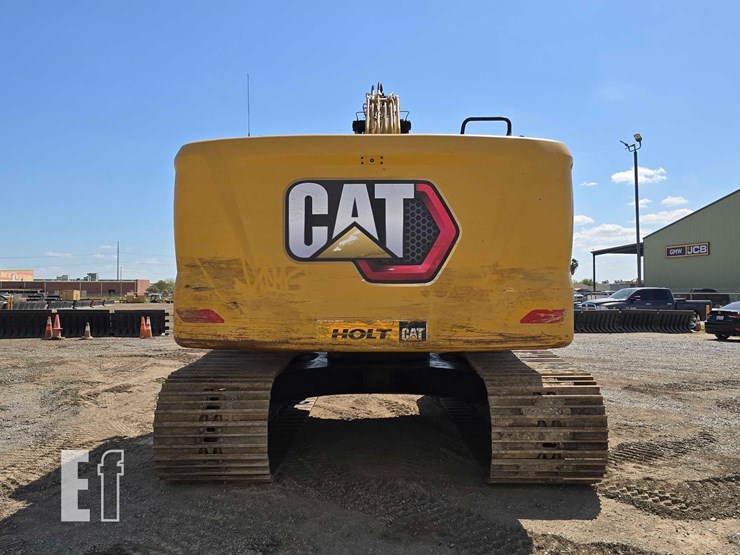 2020-caterpillar-323-image-8