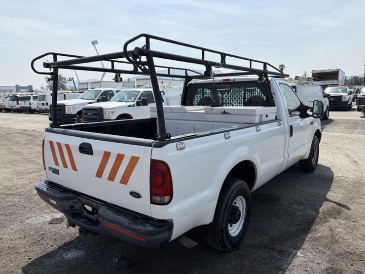 2004-ford-f250-image-3