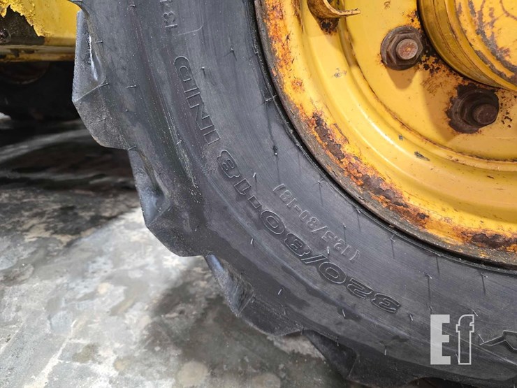 2006-caterpillar-420e-image-31