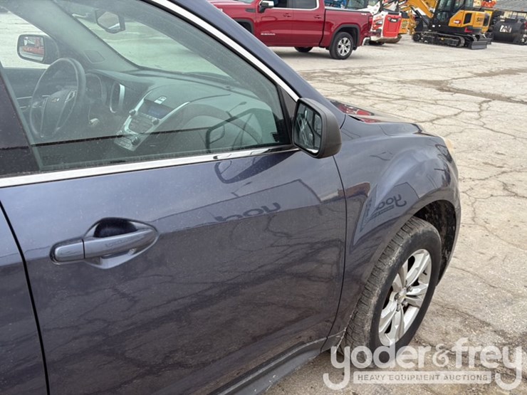 2014-chevrolet-equinox-image-23