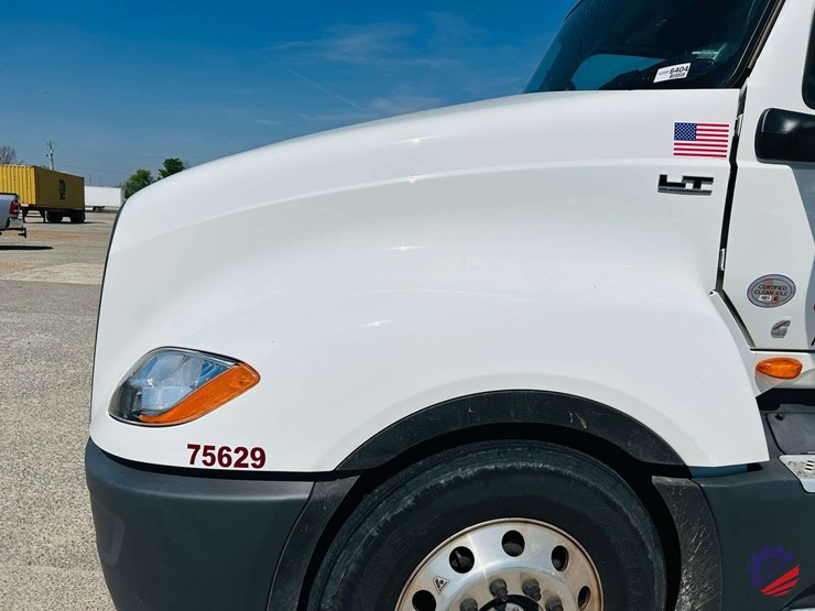 2024-international-lt62f-t/a-truck-tractor-image-28