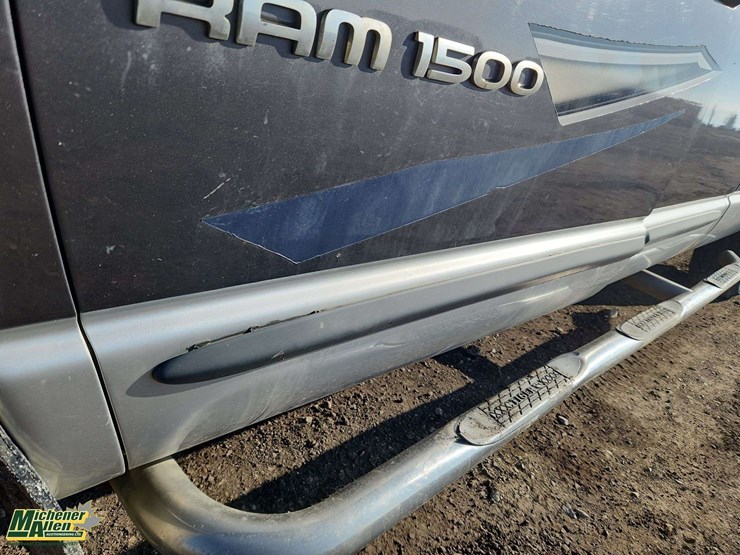 2002-dodge-ram-1500-image-39