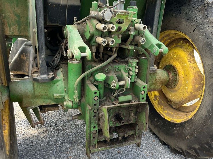 john-deere-6405-image-6