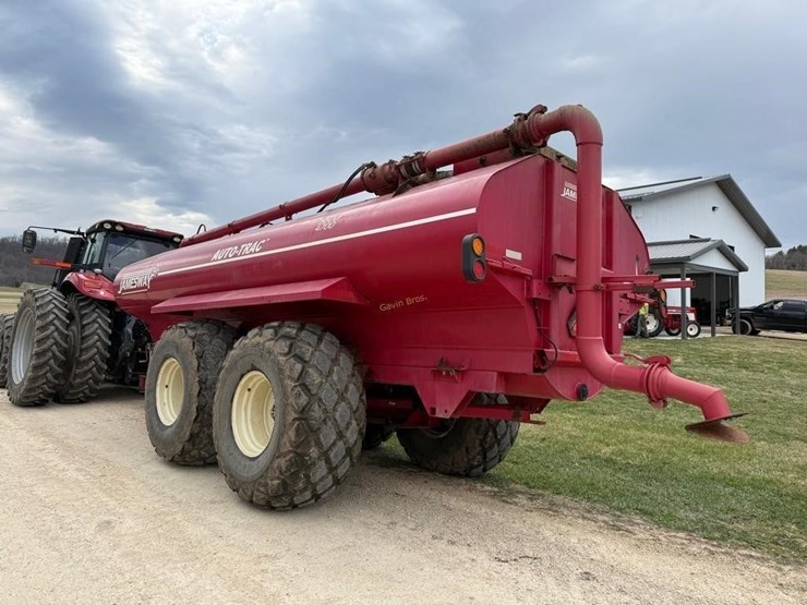 jamesway-auto-trac-5600-gallon-manure-tanker-image-6