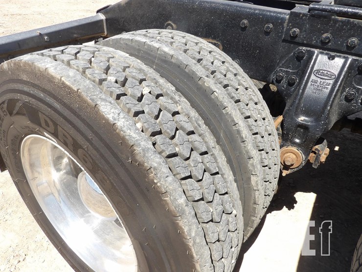 1997-peterbilt-379exhd-image-16