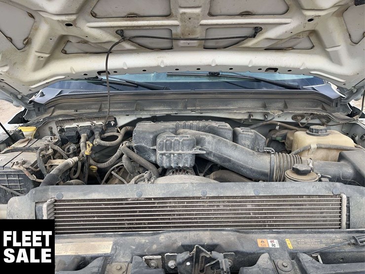 2014-ford-f350-image-23