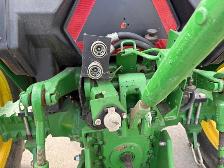 john-deere-5065e-image-15