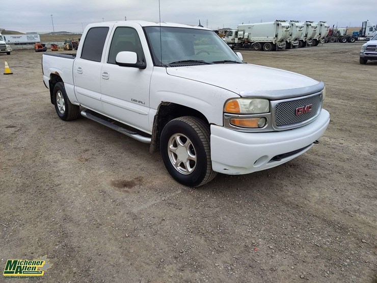 2005-gmc-sierra-1500-image-7