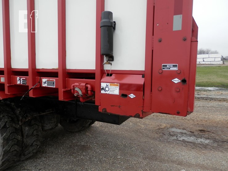 1988-peterbilt-357-image-12