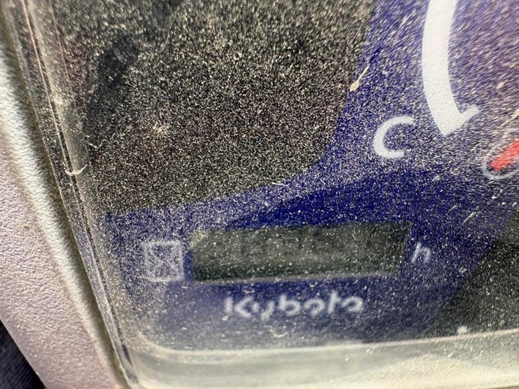 kubota-svl75-2-image-21