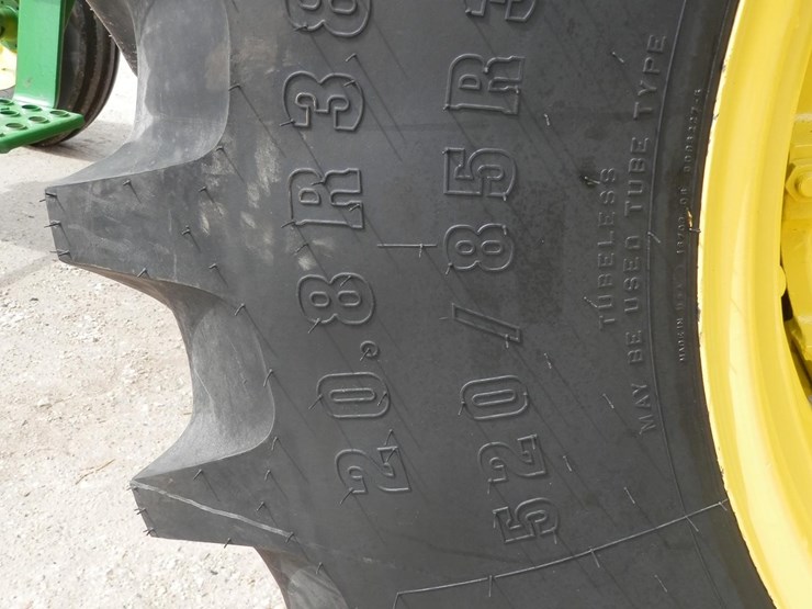 john-deere-4240-image-12