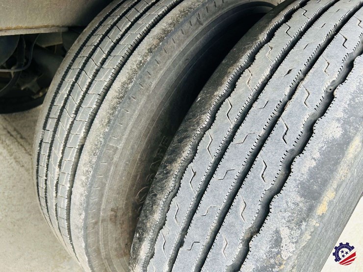 vanguard-53-ft-image-29