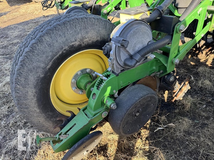 john-deere-1770-image-92