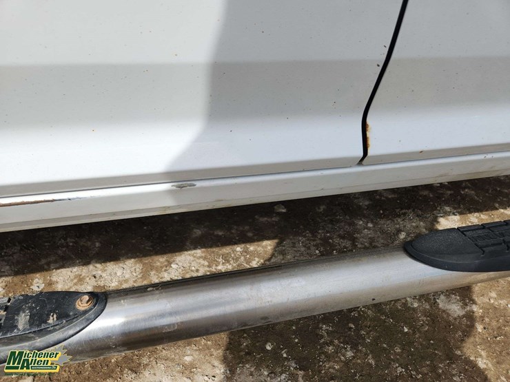 2013-dodge-2500-image-37