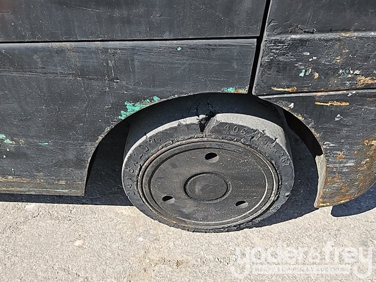 mitsubishi-fgc25k-image-12