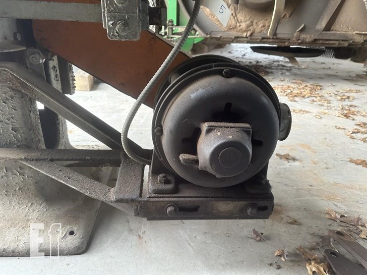 vintage-table-saw-image-3