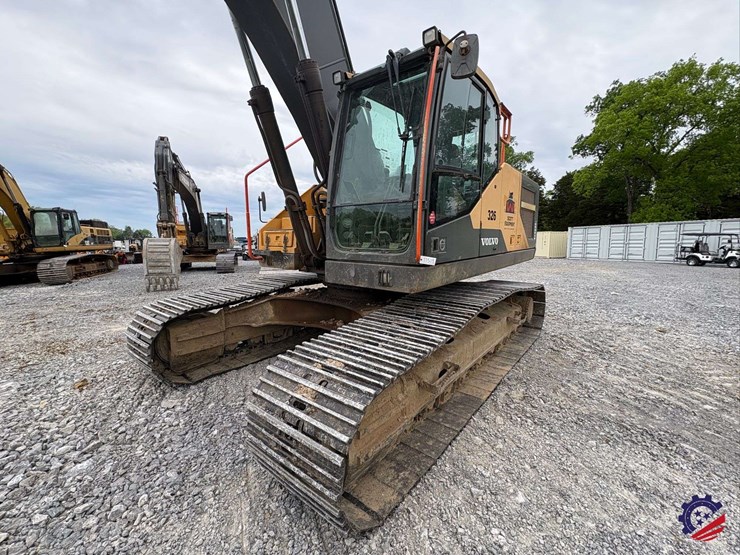 2017-volvo-ec300el-image-42