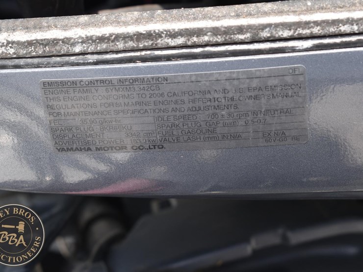 2006-stratos-201proxl-44817-image-25