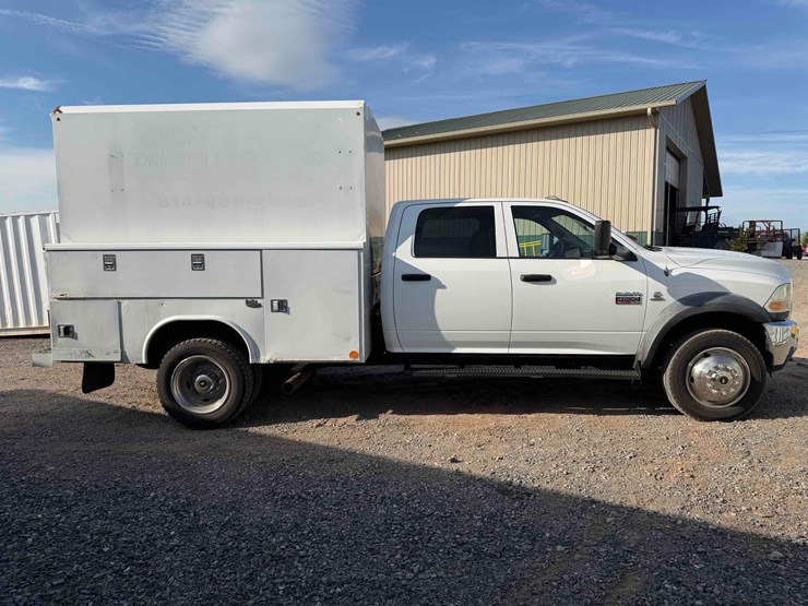 2011-ram-4500-utility-body-image-6