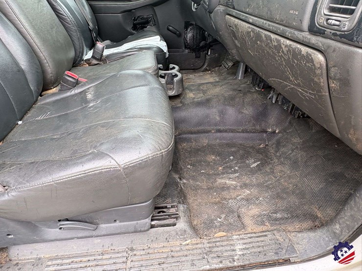 2005-chevrolet-silverado-2500hd-image-51