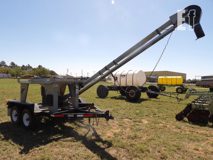 crust-buster-90960600-image-7