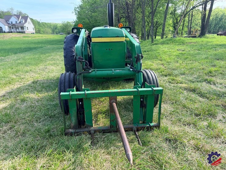 john-deere-2640-image-9