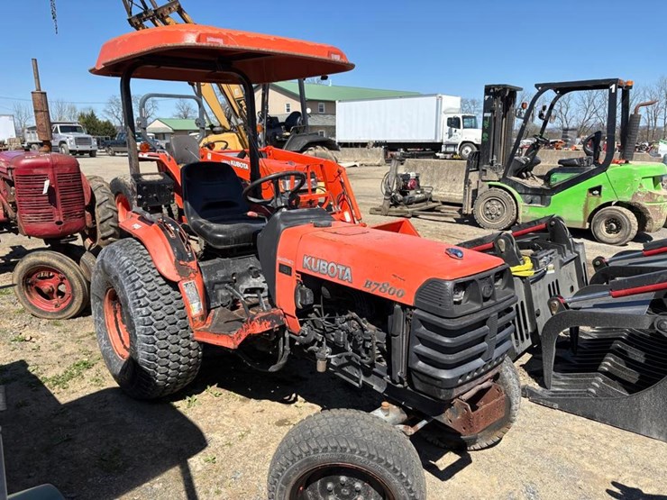 kubota-b7800-image-2