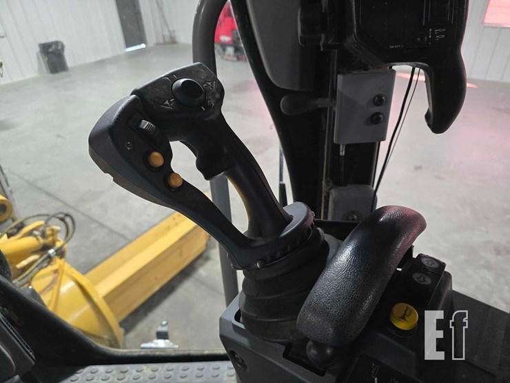 2019-caterpillar-140m3-image-17