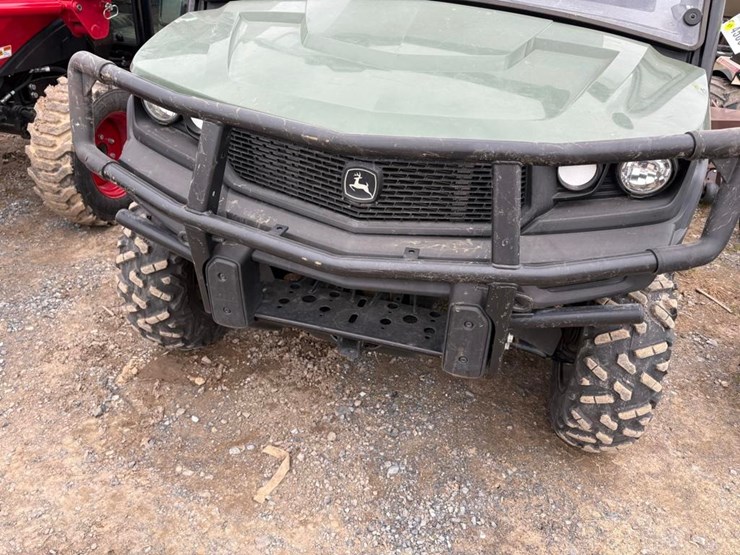 john-deere-gator-image-16