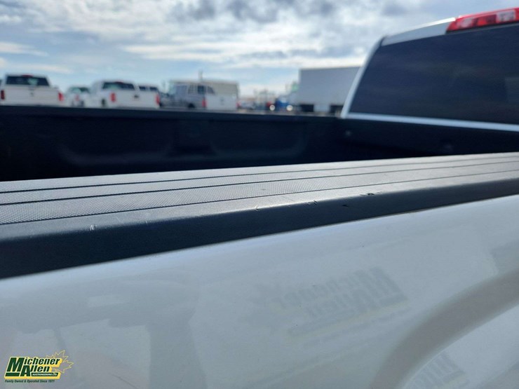 2015-gmc-sierra-1500-image-45