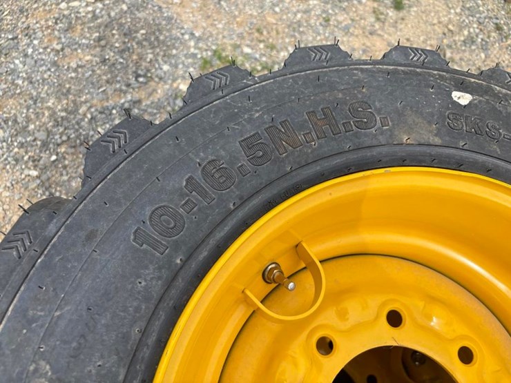 10-16.5-tires-on-wheels-(set-of-4)-image-8