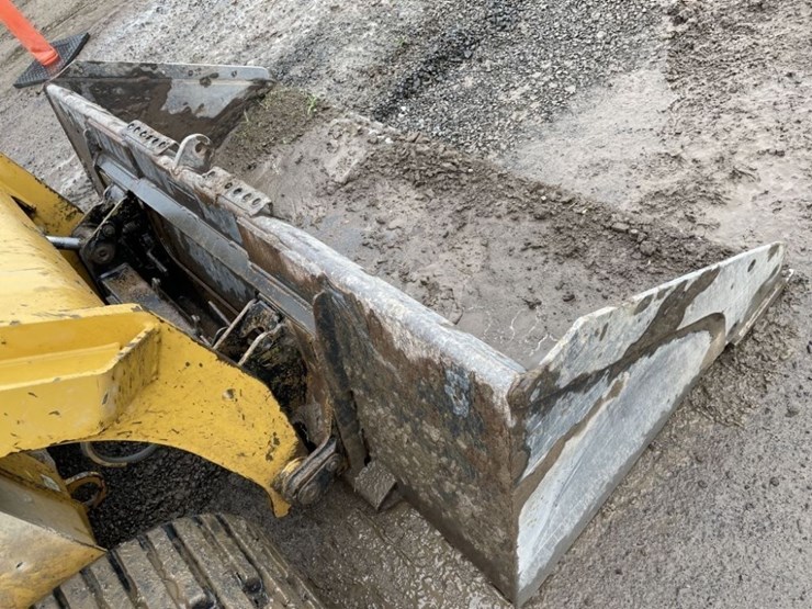 2021-caterpillar-299d3-xe-image-19