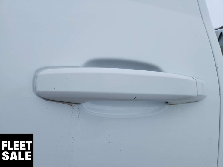 2018-chevrolet-silverado-3500hd-image-53