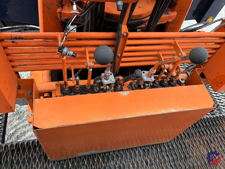 2019-western-star-4700-image-53